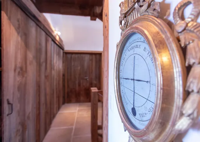 Le Hameau By Interhome シャレー *